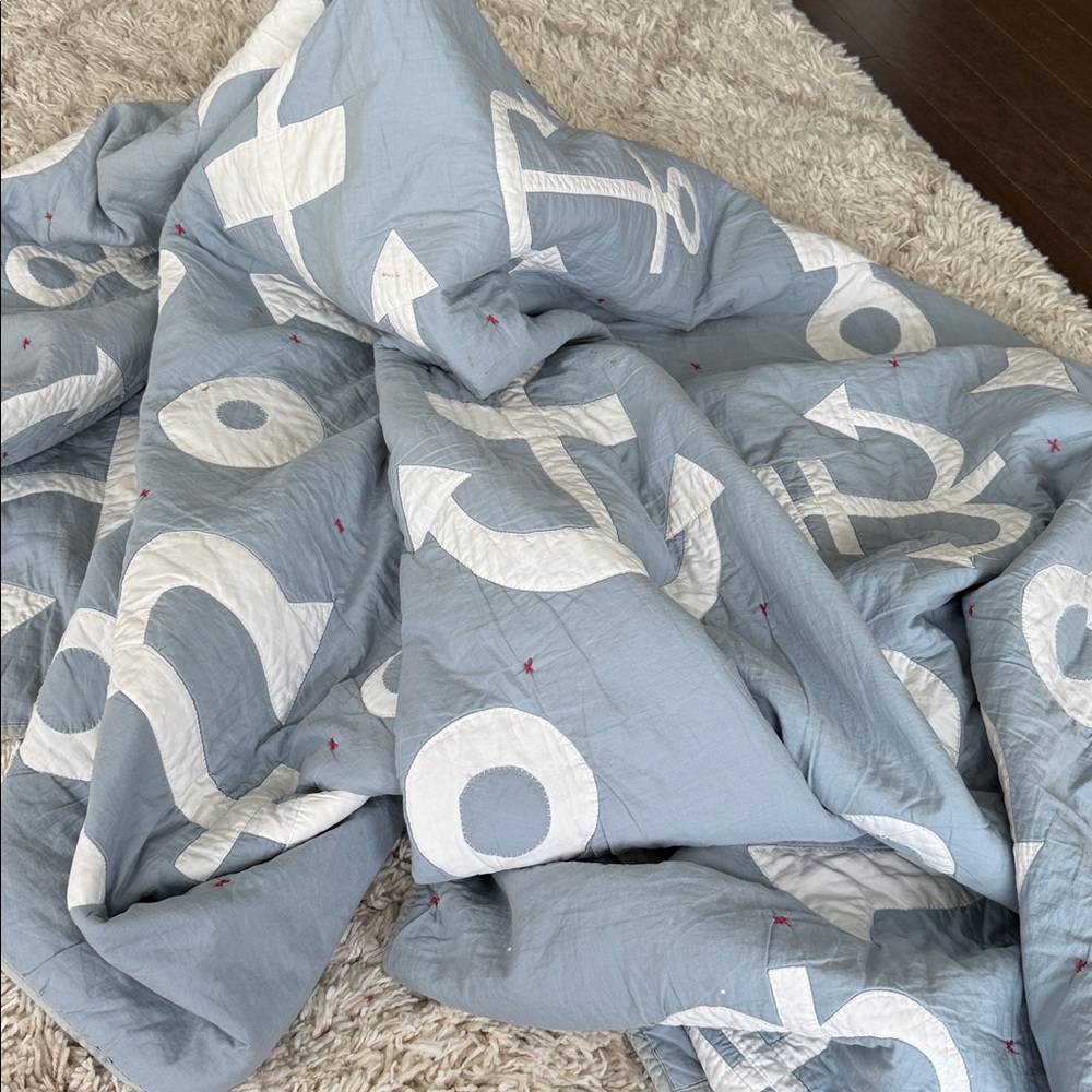 Serena & Lily Anchor Quilt -twin